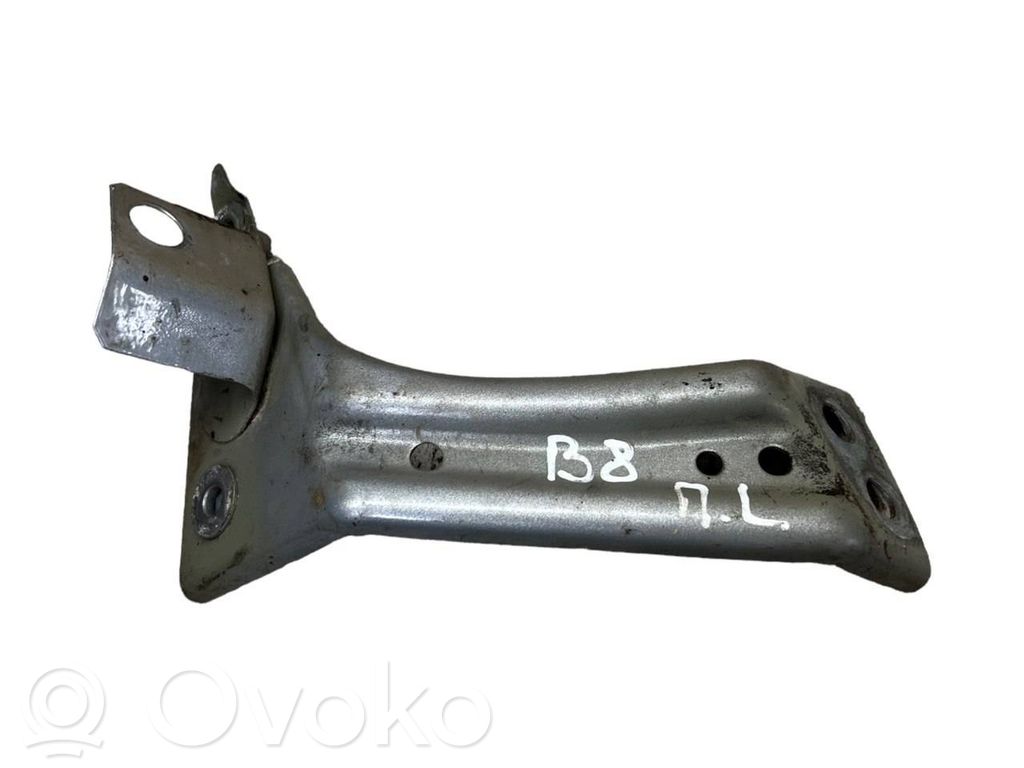 Volkswagen PASSAT B8 Fender mounting bracket 