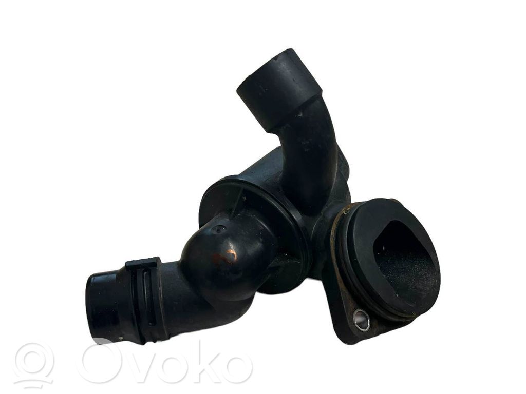 Audi A4 S4 B8 8K Termostat/carcasă termostat 