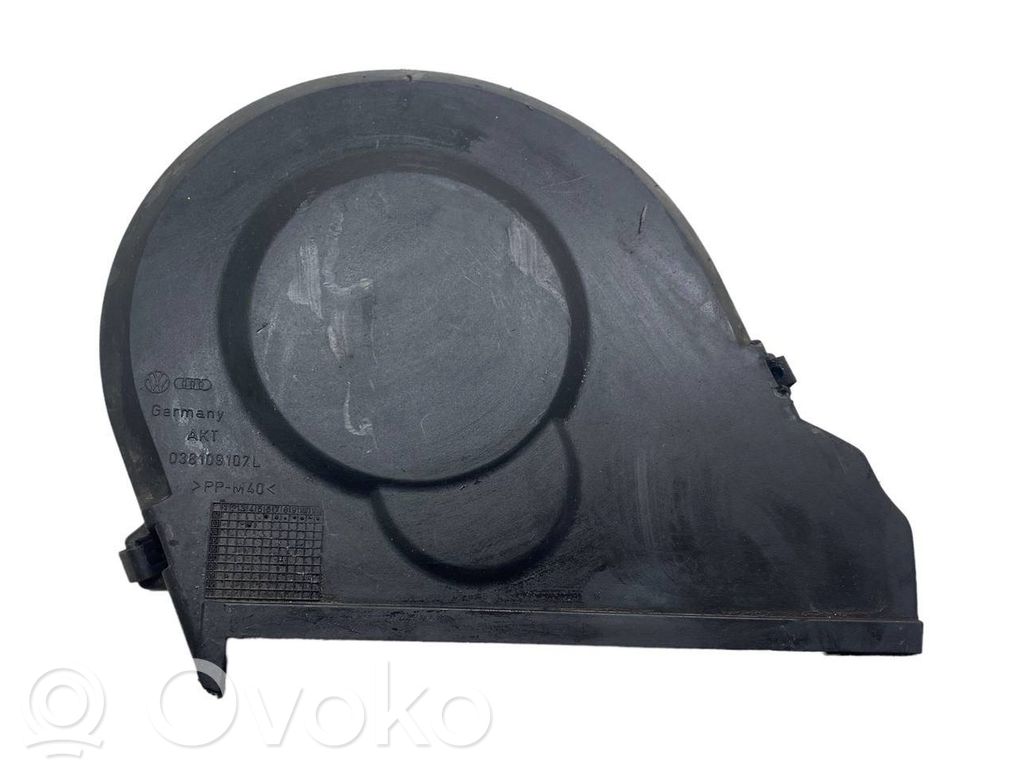 Volkswagen Golf IV Osłona paska / łańcucha rozrządu 