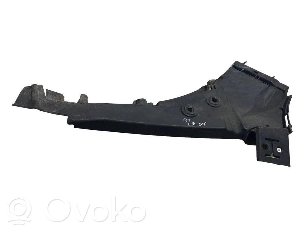Audi Q7 4L Front bumper mounting bracket 