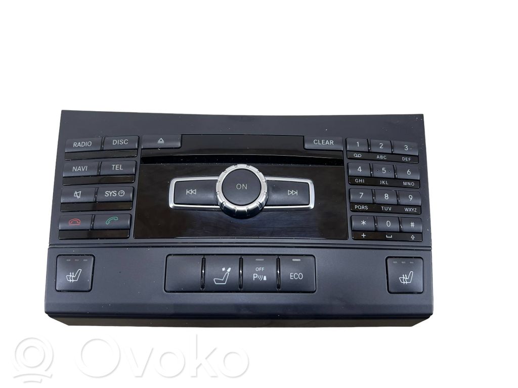 Mercedes-Benz E W212 Panel / Radioodtwarzacz CD/DVD/GPS 