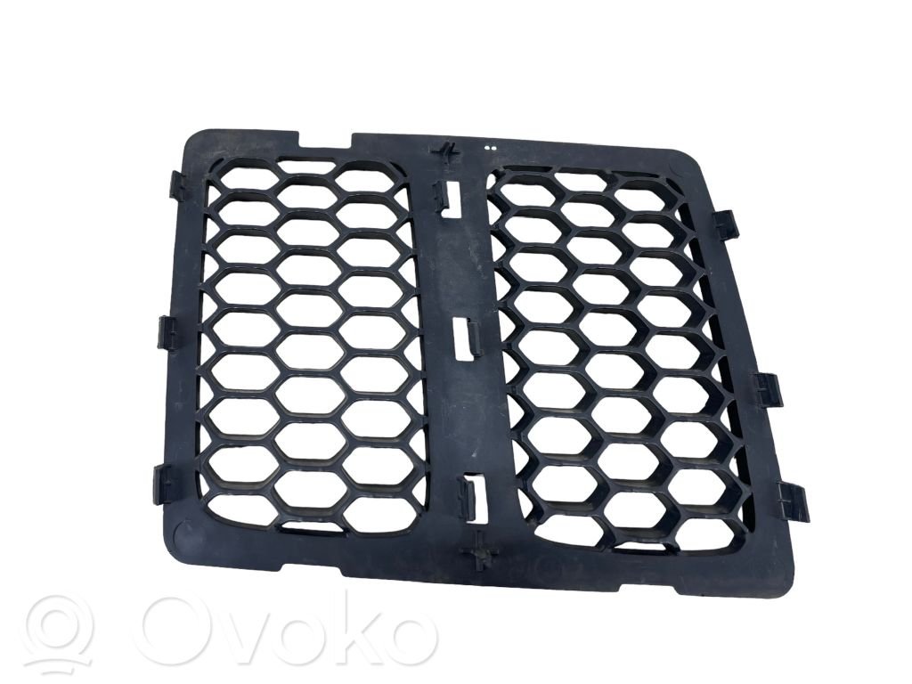 Jeep Grand Cherokee Maskownica / Grill / Atrapa górna chłodnicy 