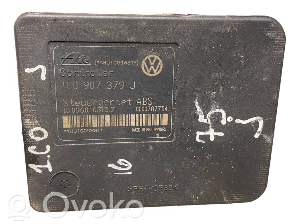 Volkswagen Golf IV Bomba de ABS 