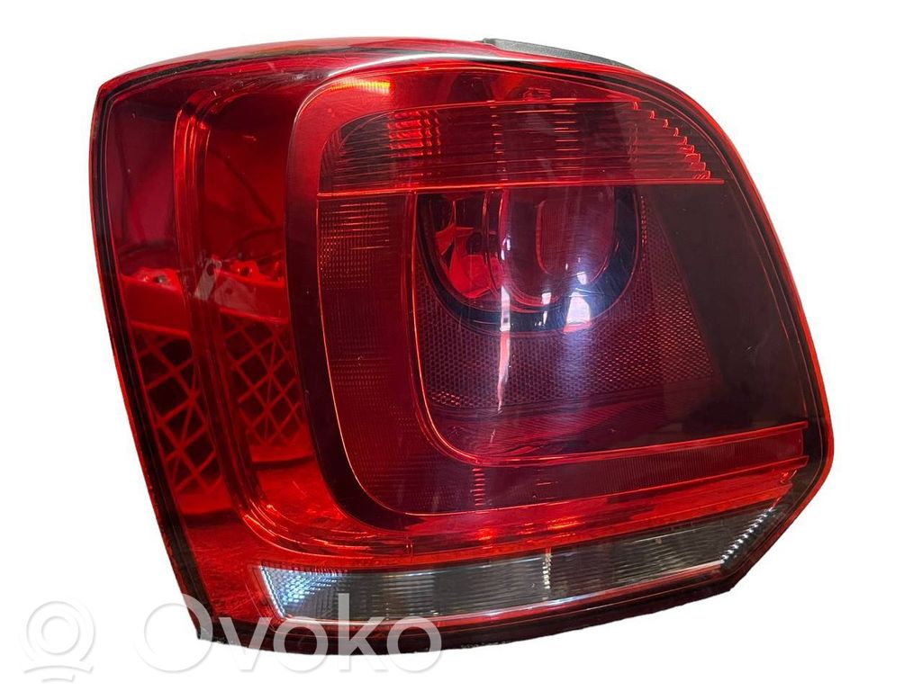 Volkswagen Polo V 6R Lampa tylna 
