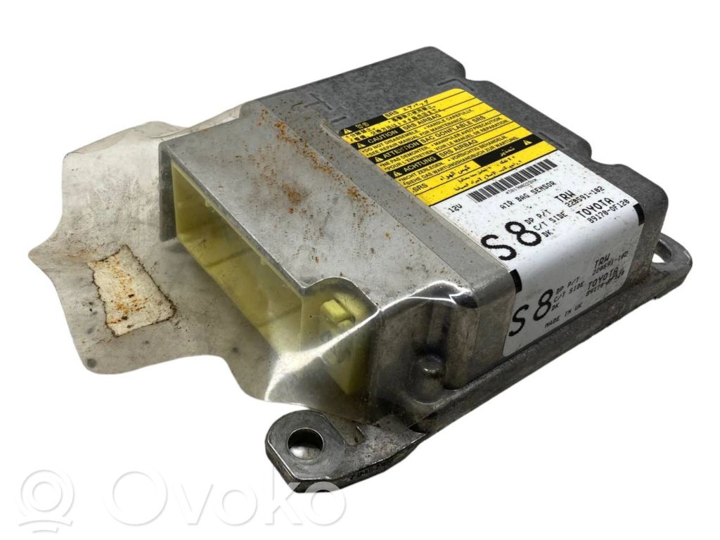 Toyota Verso Airbag control unit/module 