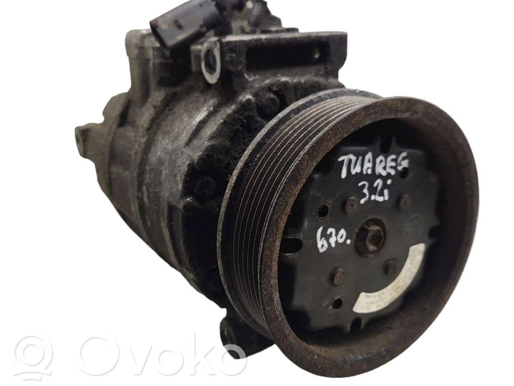 Volkswagen Touareg I Air conditioning (A/C) compressor (pump) 