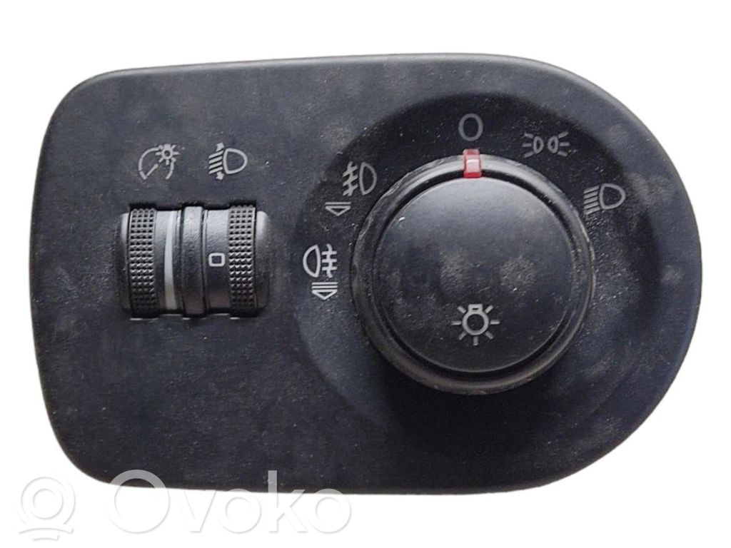 Seat Leon (1M) Light switch 