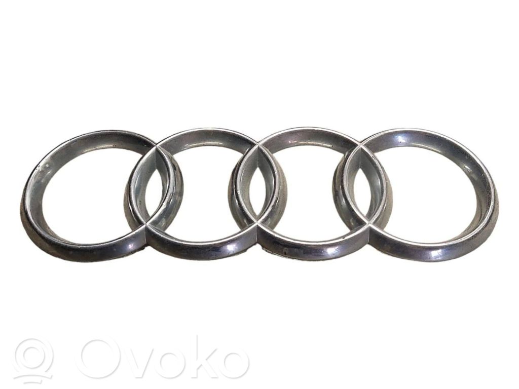 Audi A7 S7 4G Herstelleremblem 