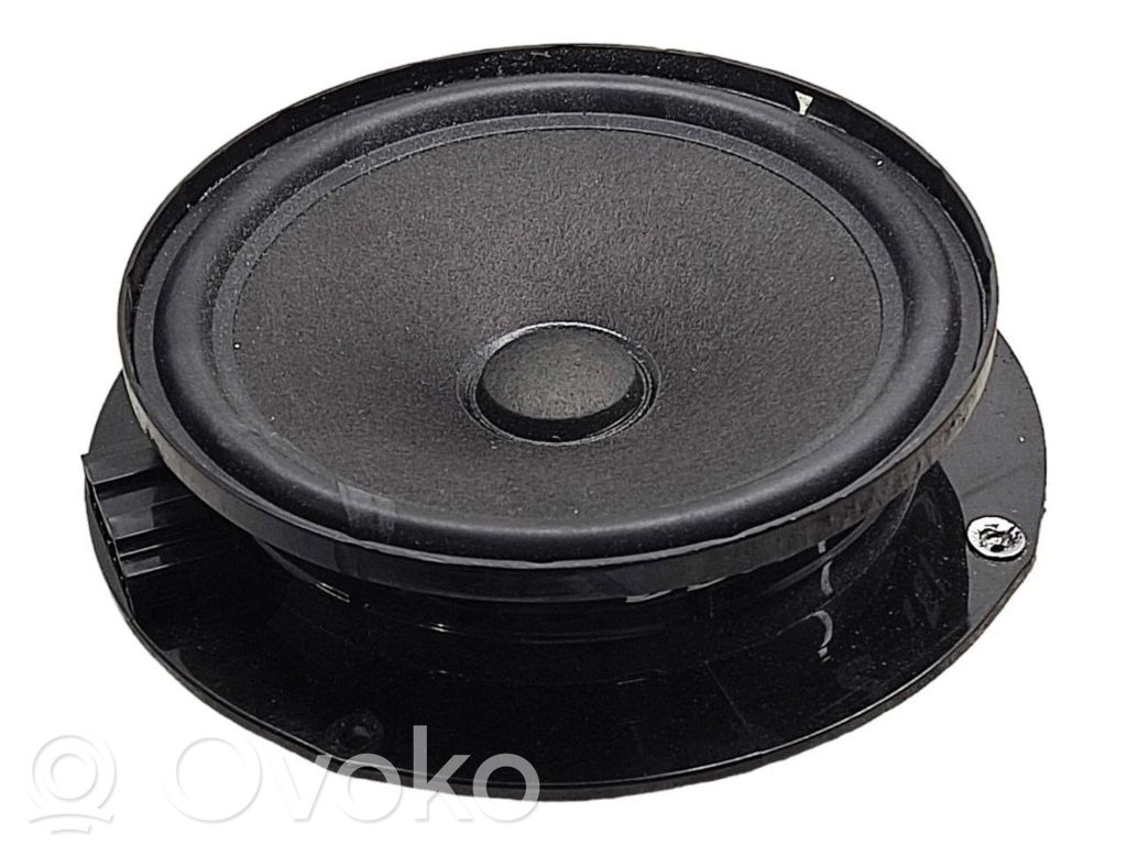 Volkswagen Beetle A5 Altavoz de la puerta trasera 