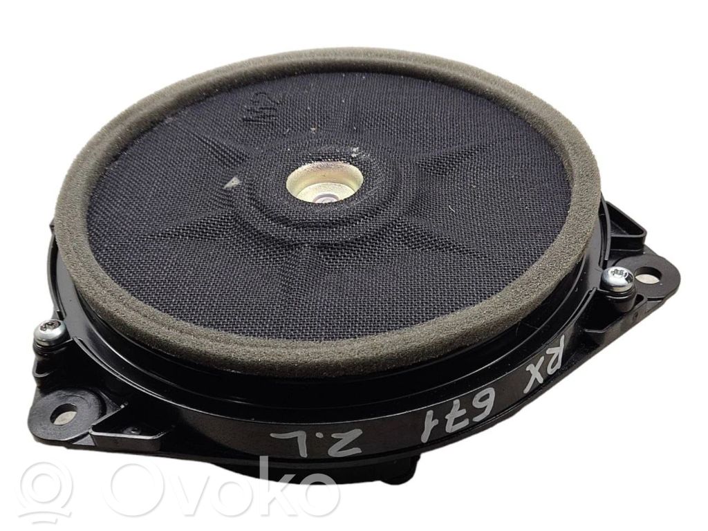 Lexus RX 450H Altavoz de la puerta trasera 