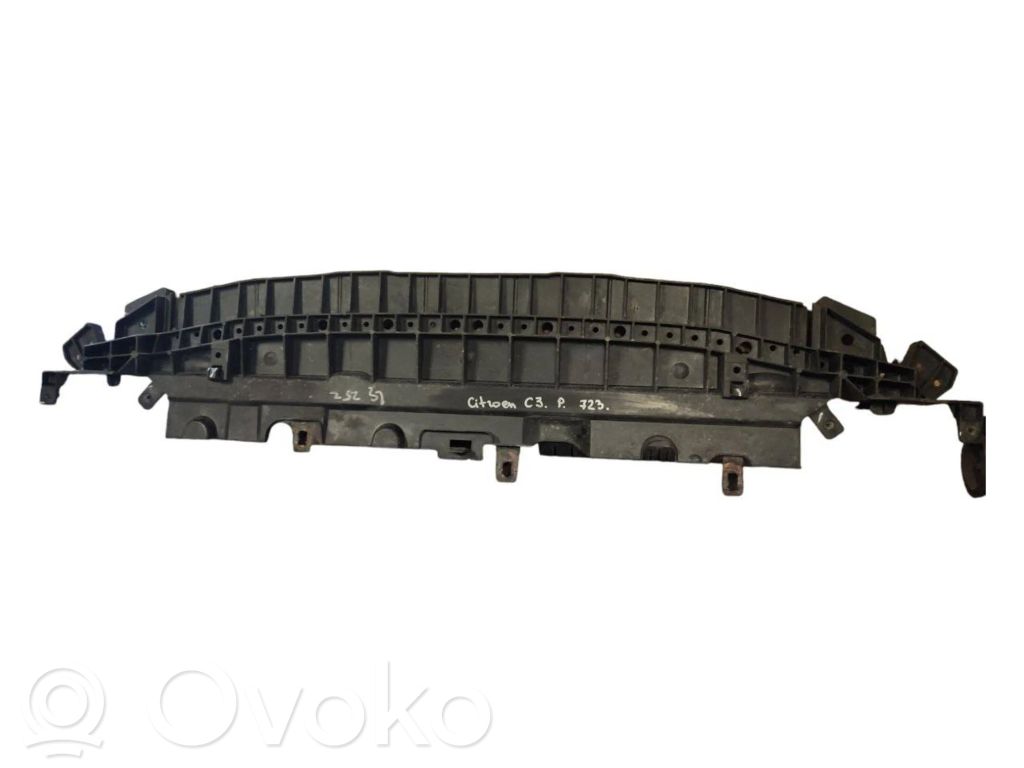 Citroen C3 Placa protectora/plataforma del parachoques delantero 