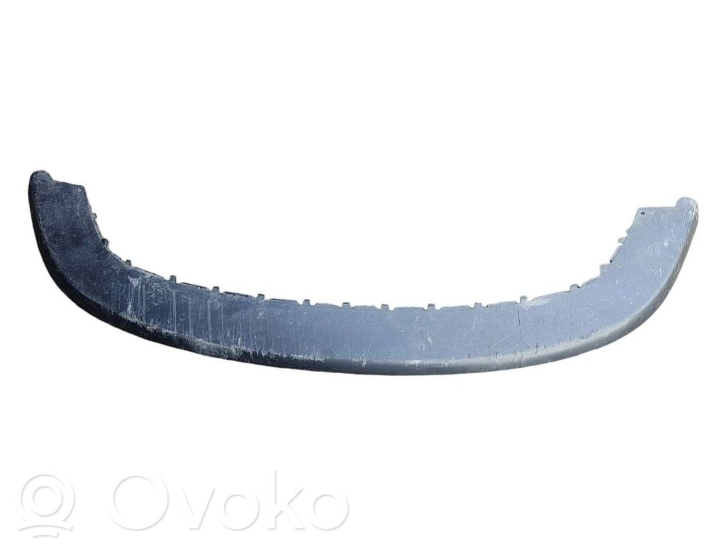 Volkswagen Golf V Front bumper lip 