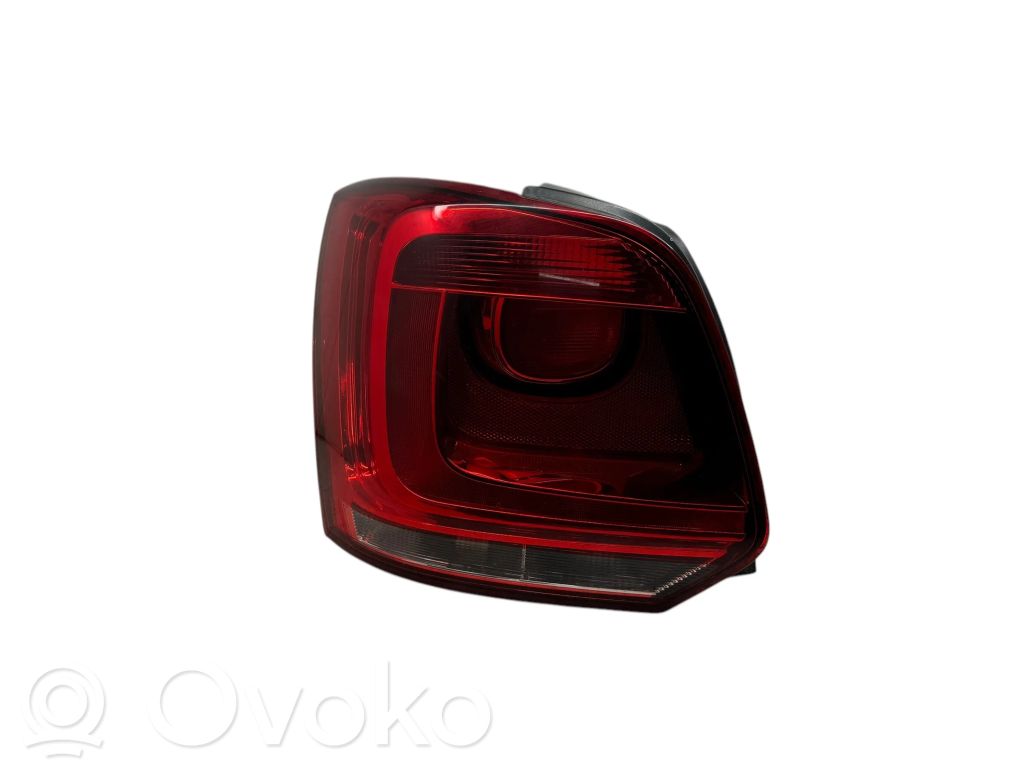 Volkswagen Polo V 6R Lampa tylna 