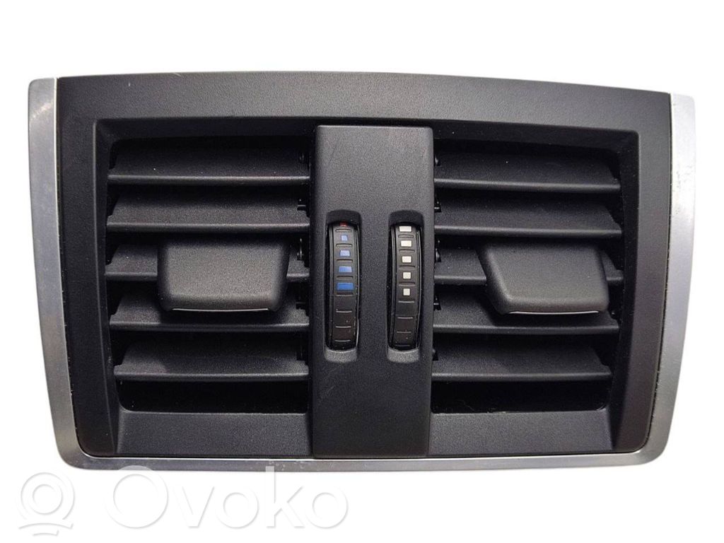 BMW 3 F30 F35 F31 Kratka nawiewu tylna tunelu środkowego 