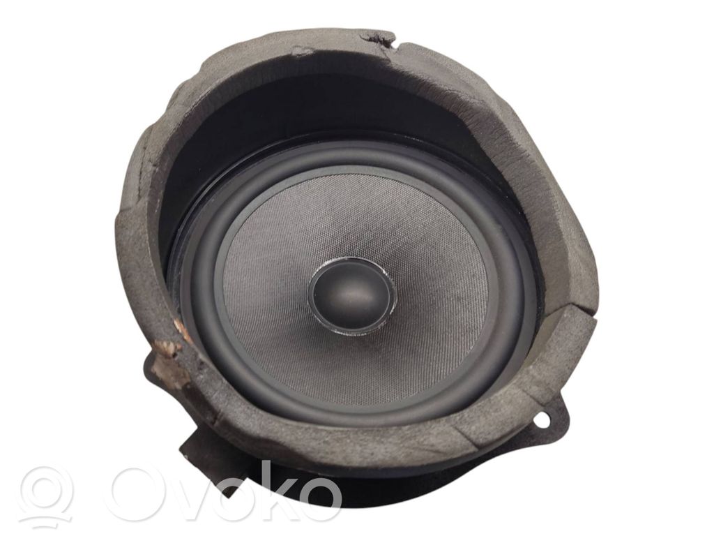 BMW X5 E53 Front door speaker 