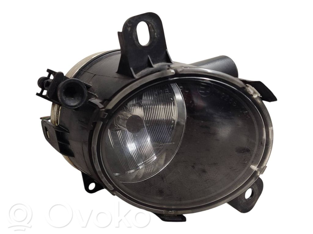 Opel Corsa D Miglas lukturis priekšā 