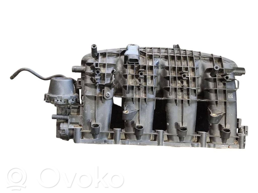 Volkswagen Golf VII Intake manifold 