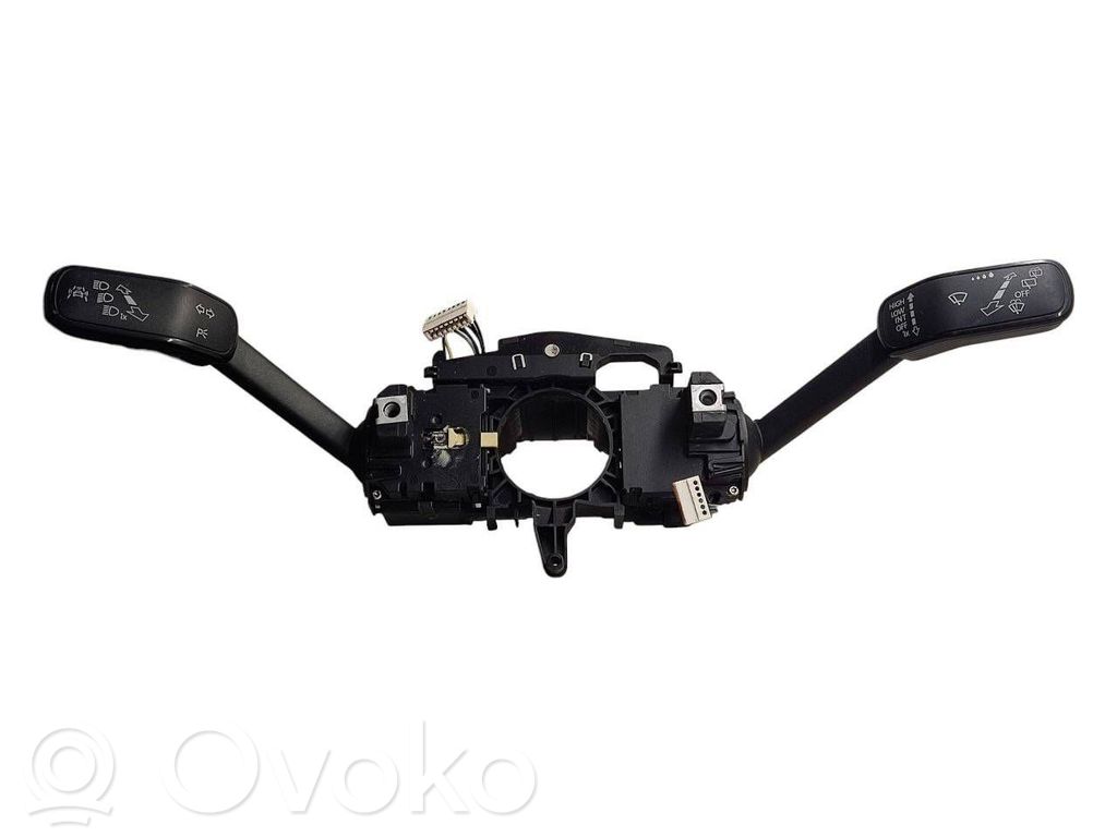 Volkswagen Golf VII Interruptor/palanca de limpiador de luz de giro 