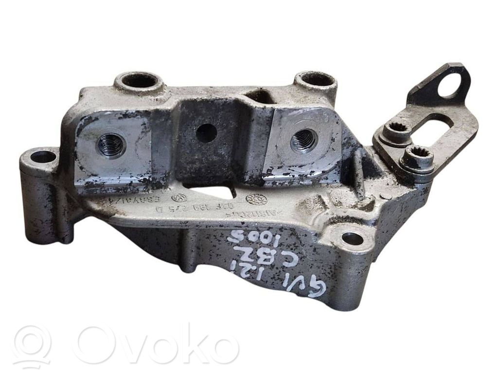 Volkswagen Golf VI Engine mounting bracket 