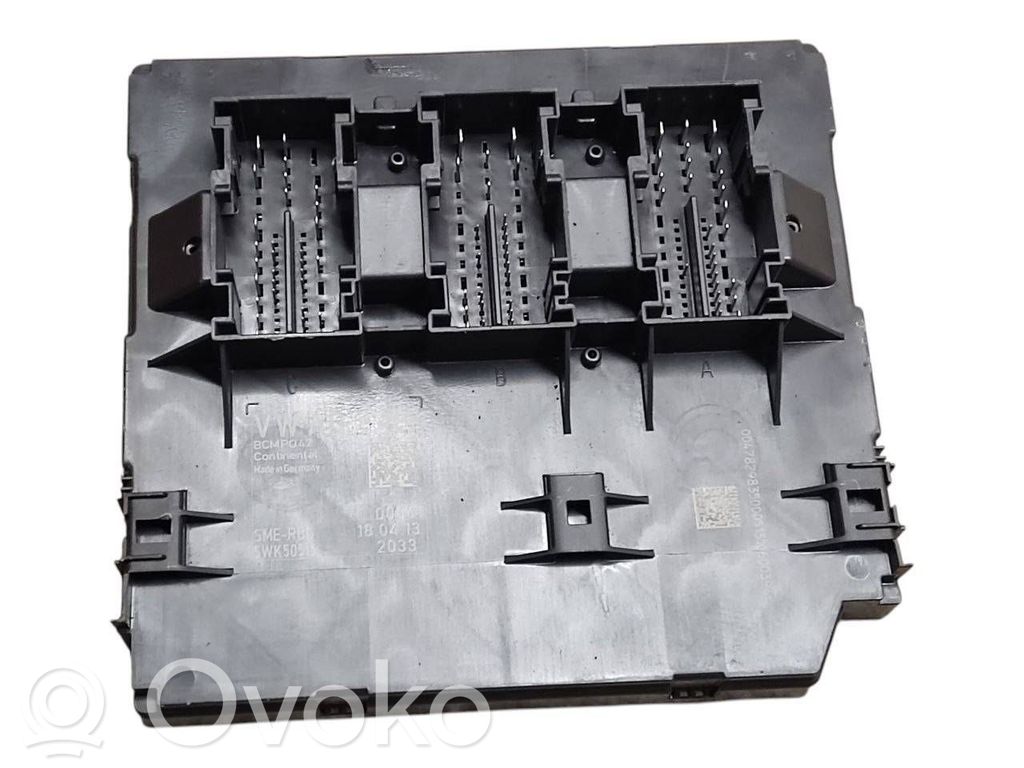 Volkswagen PASSAT B7 Modul confort 