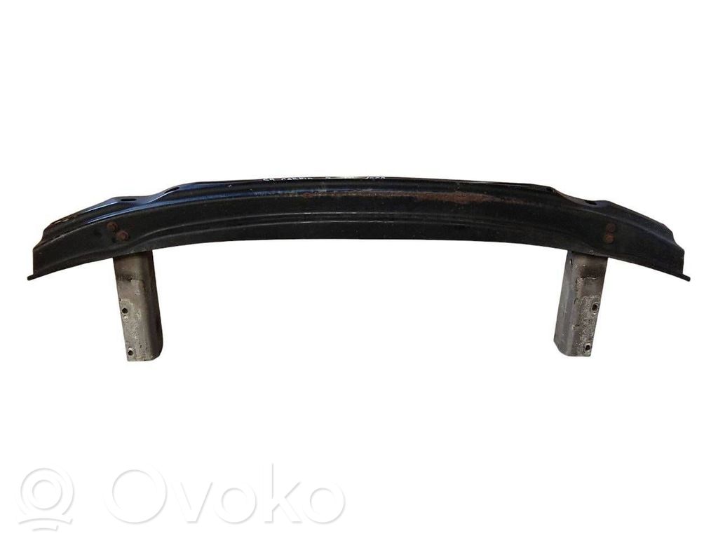 Aizmugurē bampera balka   8T0807313A,8T0807332A,8T0807331A