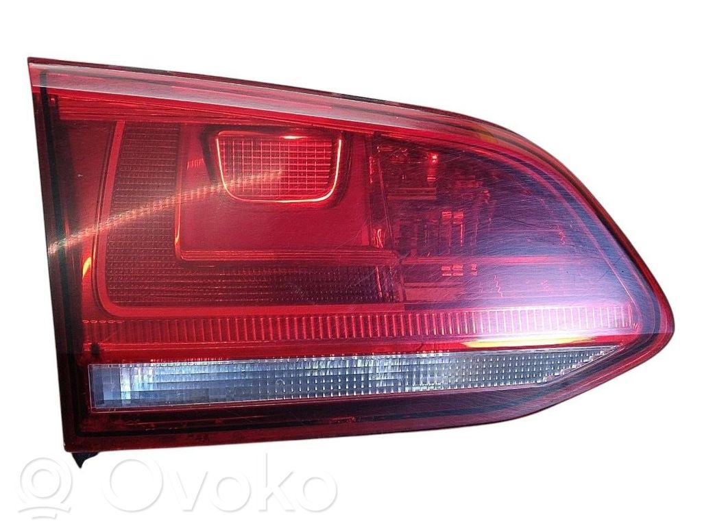Volkswagen Golf VII Lampă spate în capacul portbagajului 
