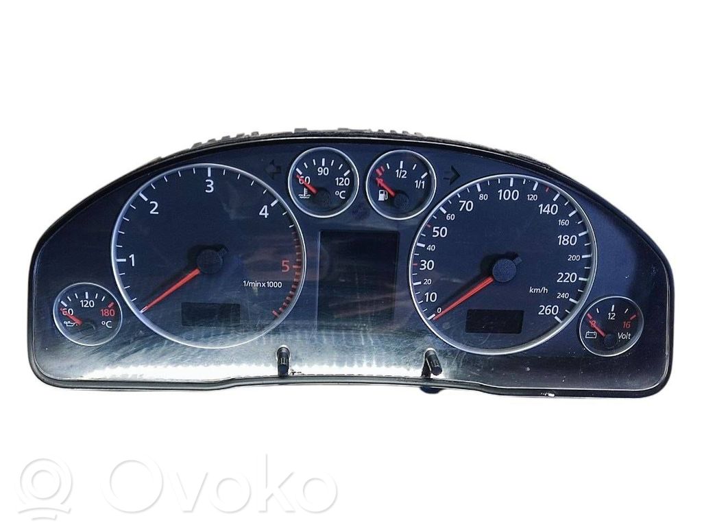 Audi A6 S6 C5 4B Speedometer (instrument cluster) 