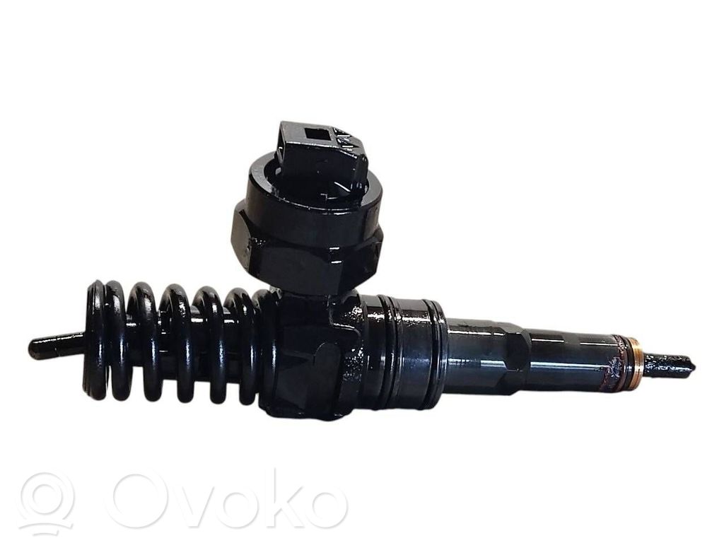 Inyector de combustible   038130073AA,0414720028