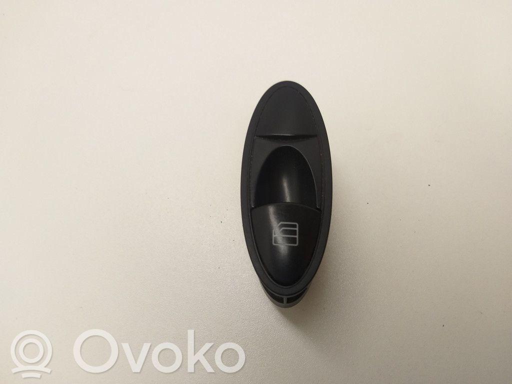 Mercedes-Benz E W211 Electric window control switch 