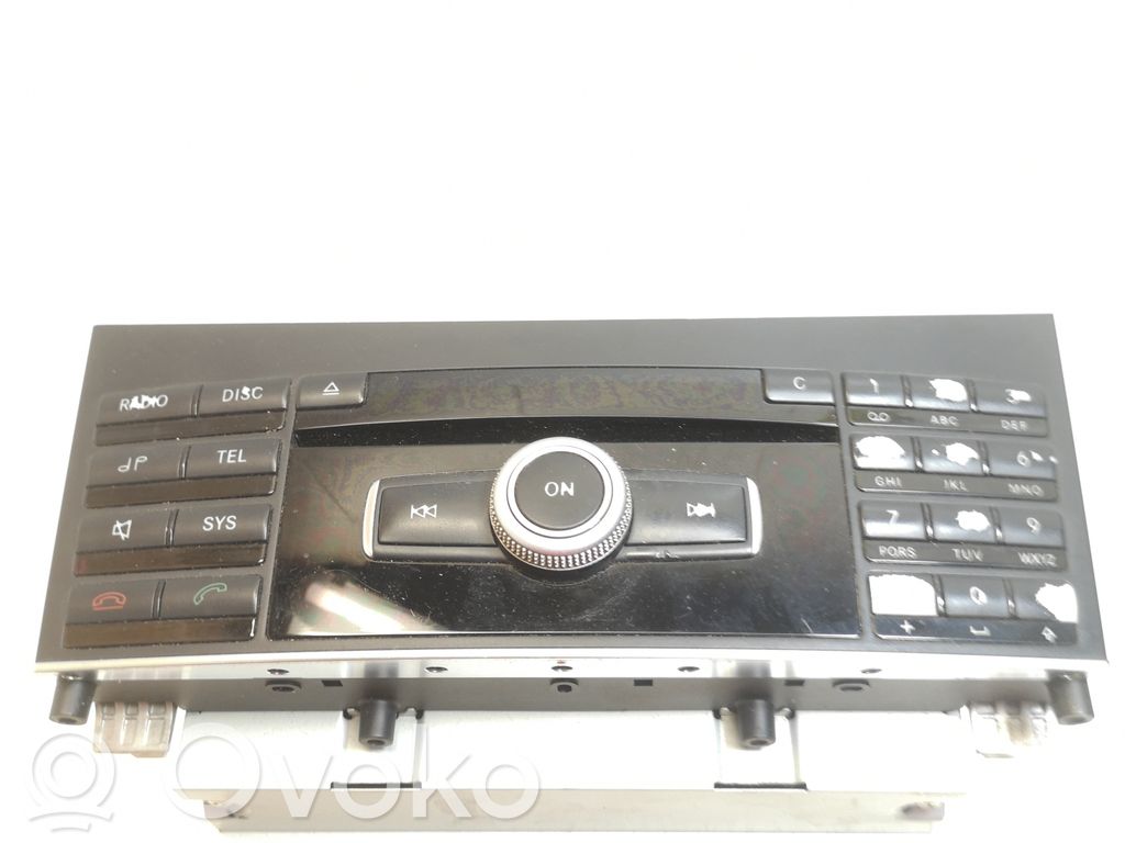 Mercedes-Benz E W212 Panel / Radioodtwarzacz CD/DVD/GPS 