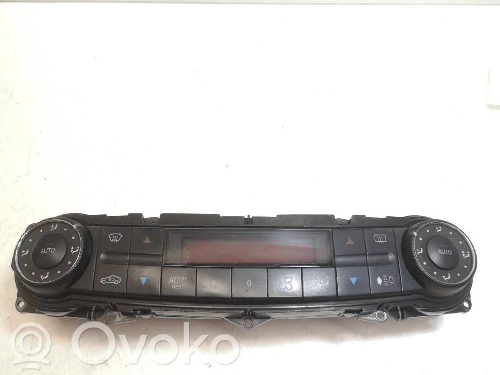 Mercedes-Benz E W211 Climate control unit 