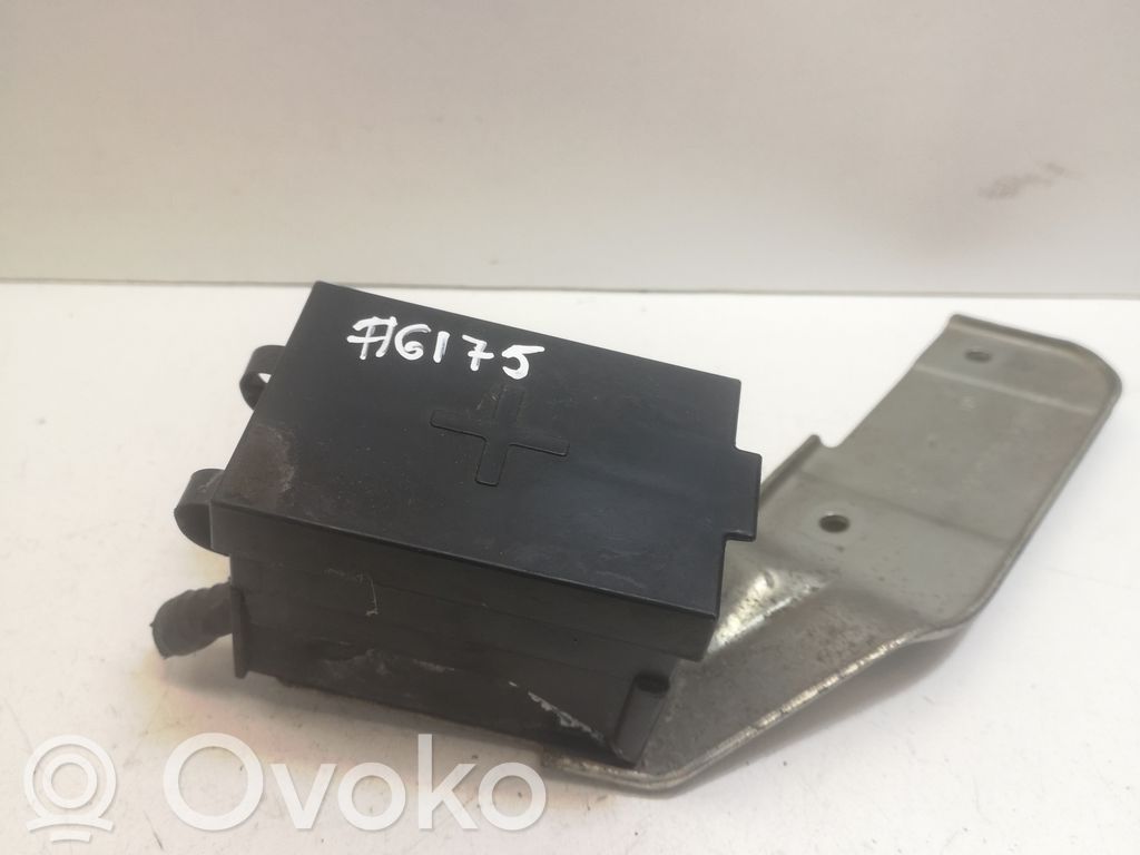 Mercedes-Benz E W211 Cableado positivo 