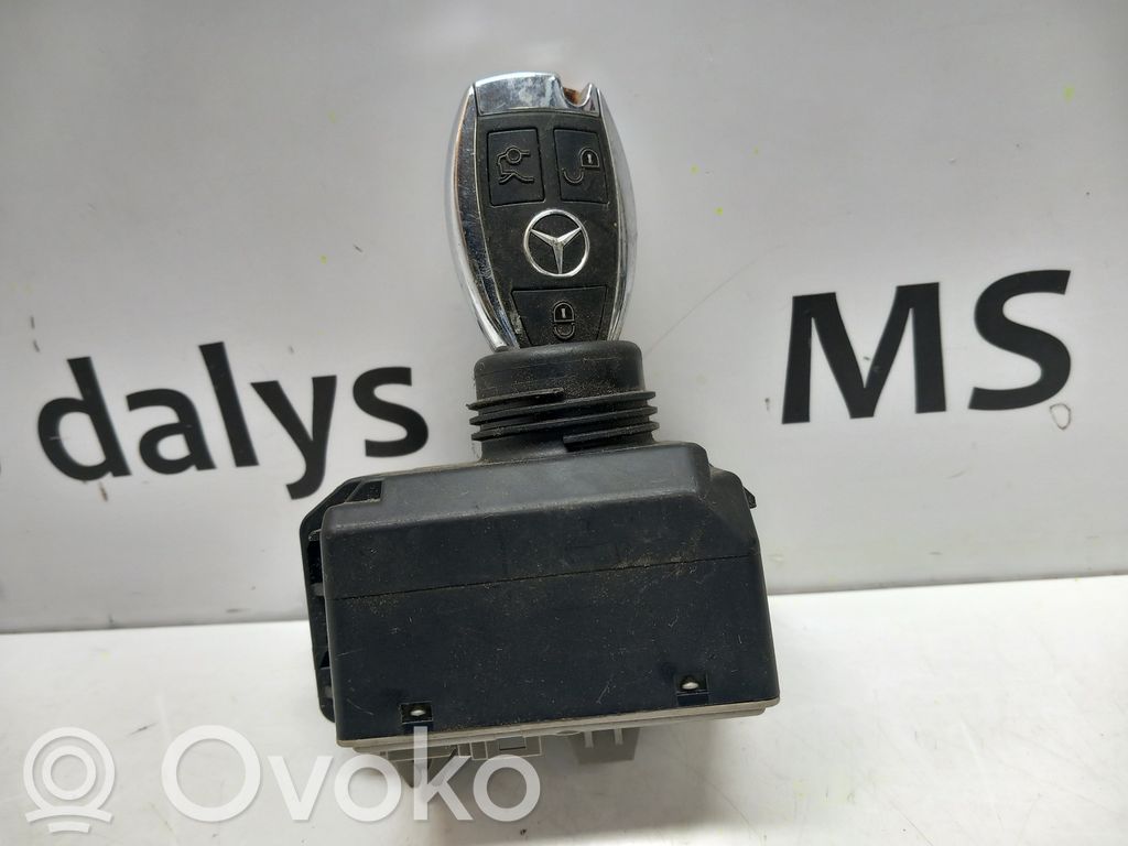 Mercedes-Benz CLS C218 X218 Ignition lock 