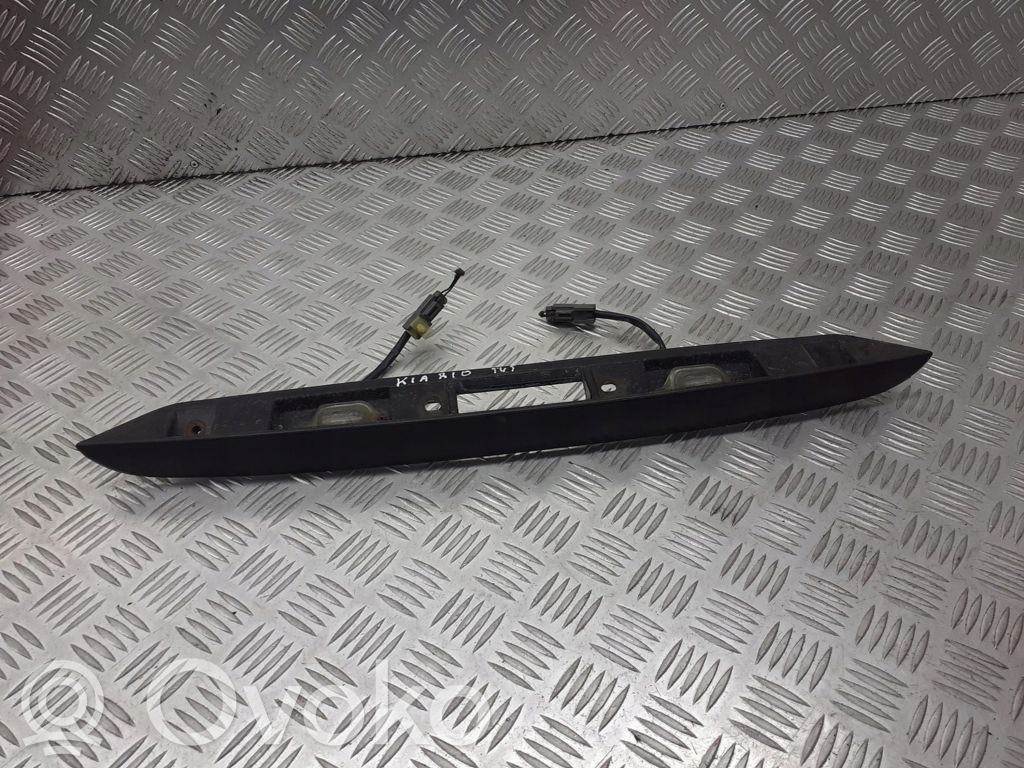 Rear window tailgate spoiler