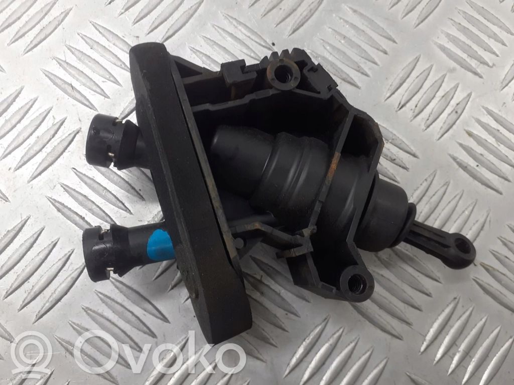 Ford Fusion Kytkimen apusylinteri 