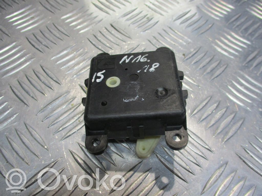 Nissan Almera N16 Modul de control caroserie central 
