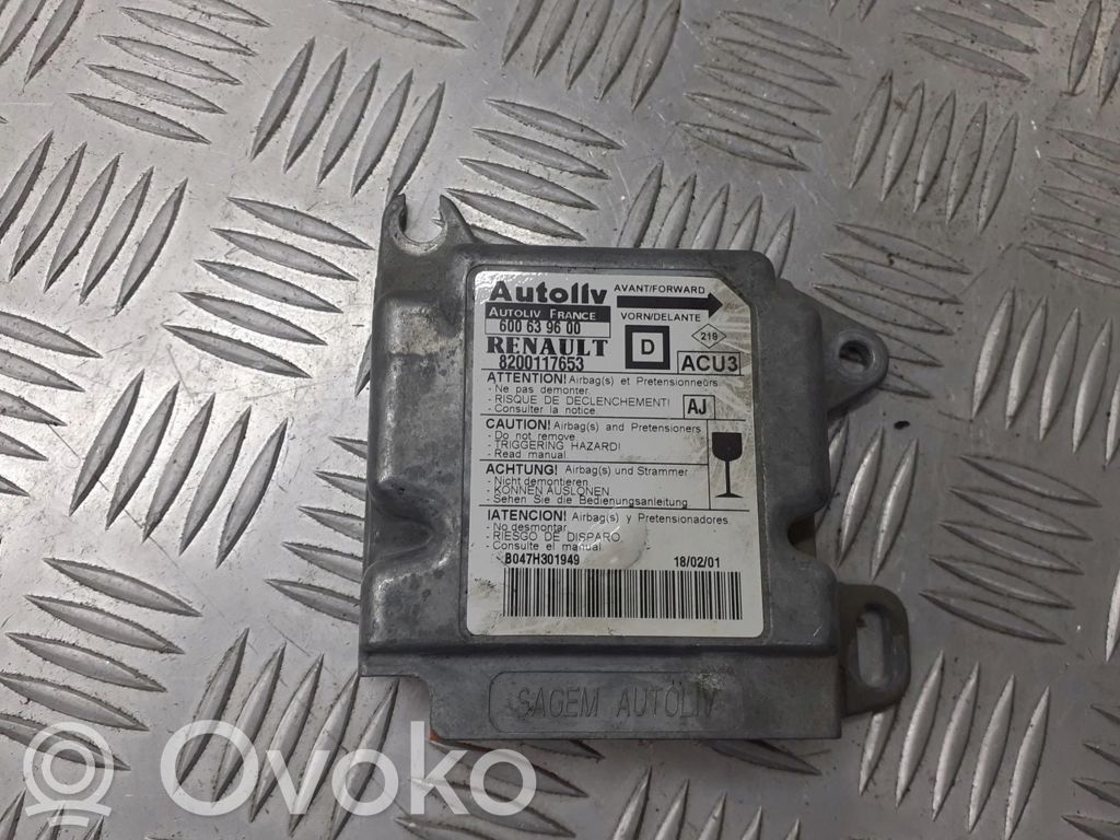 Renault Megane I Unidad de control/módulo del Airbag