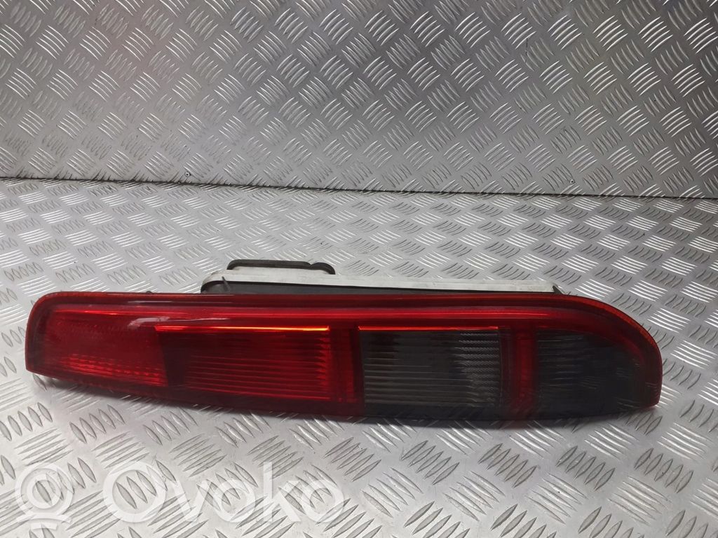Ford Focus Lampă spate în caroserie 