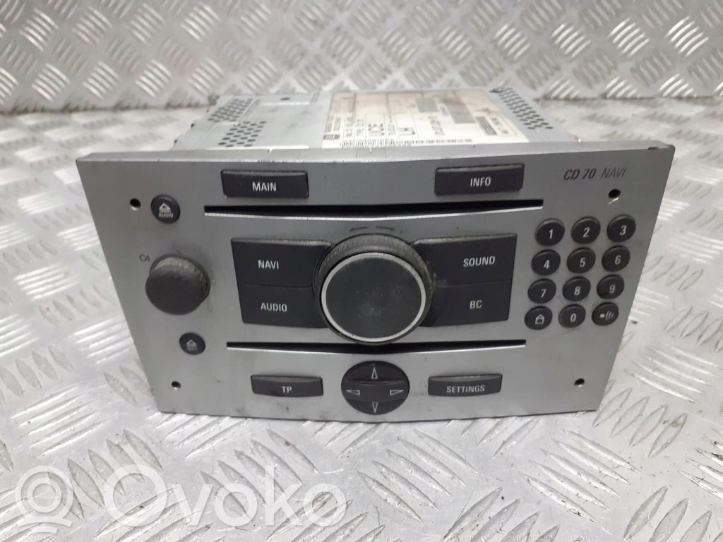Opel Astra H Panel / Radioodtwarzacz CD/DVD/GPS 
