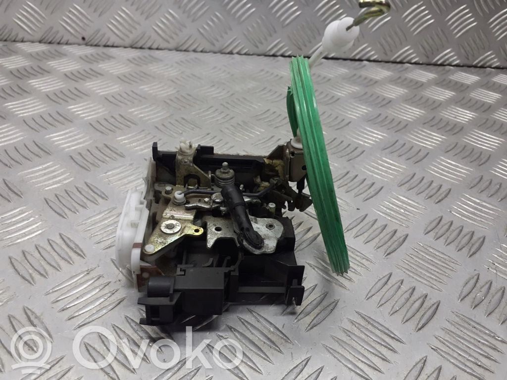 Audi A3 S3 8L Serratura portiera anteriore 