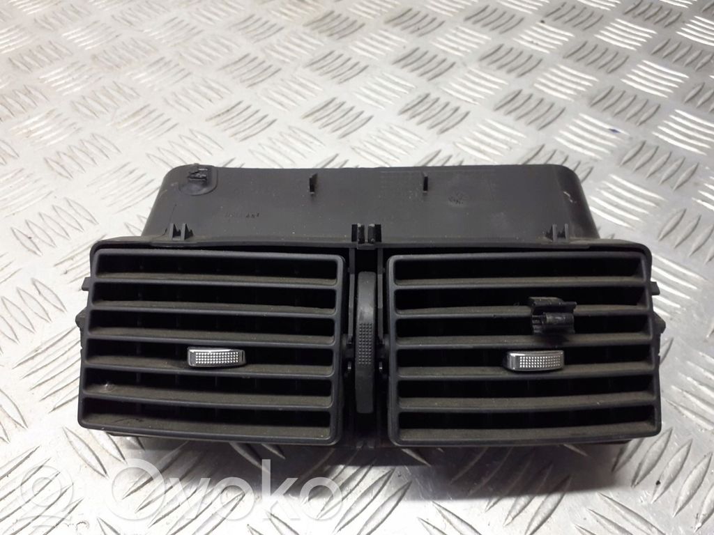 Peugeot 307 Moldura protectora de la rejilla de ventilación del panel 