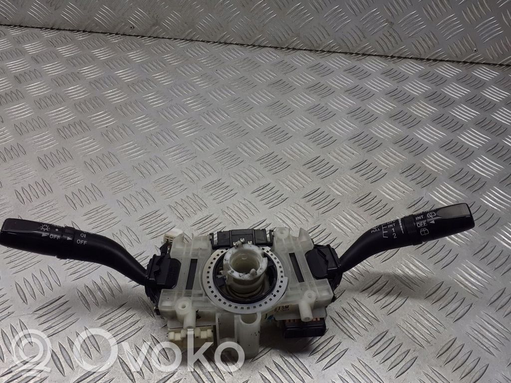 Mazda 6 Leva/interruttore dell’indicatore di direzione e tergicristallo 
