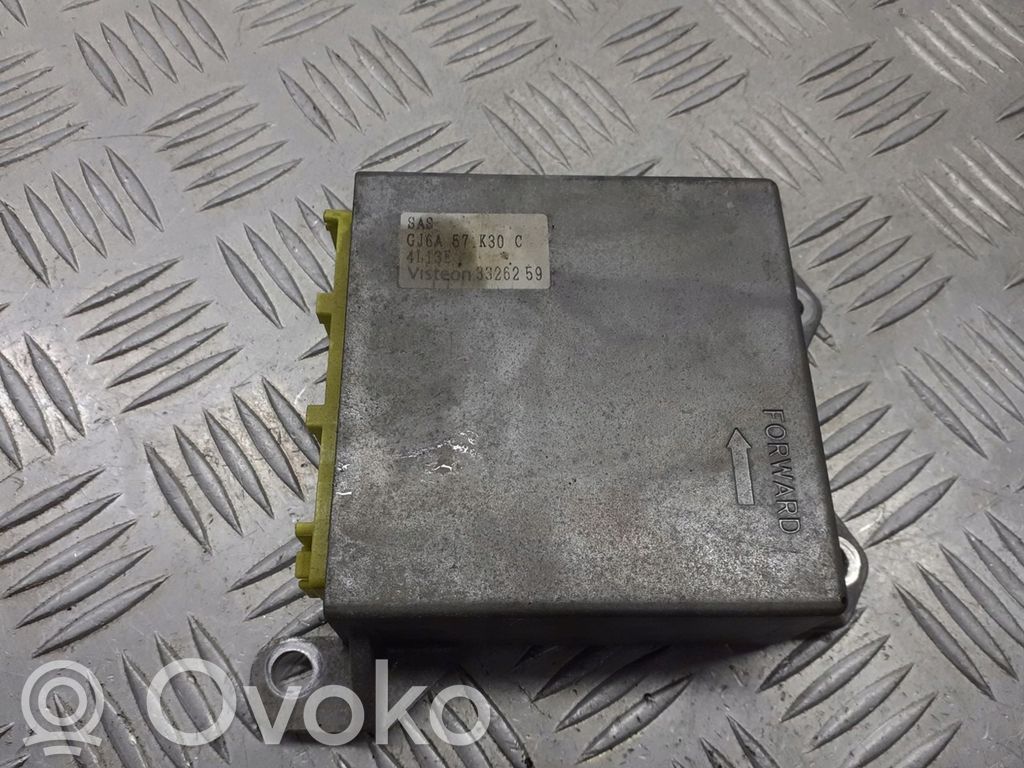 Module de contrôle airbag   GJ6A57K30