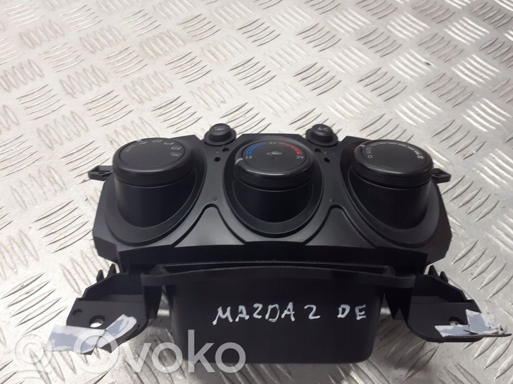 Mazda 2 Interior fan control switch 