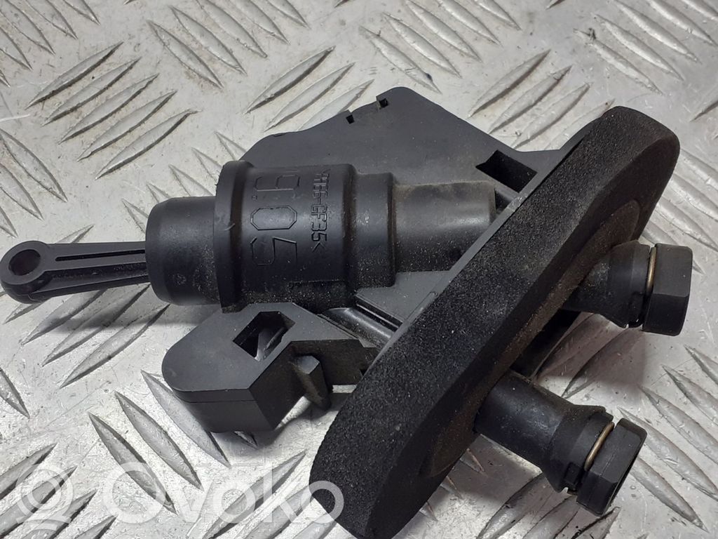 Ford Fiesta Kytkimen apusylinteri 