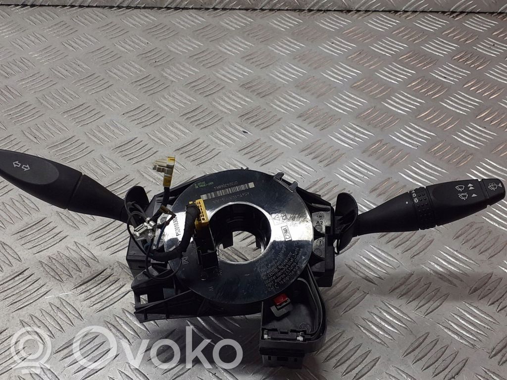 Ford Fiesta Commodo, commande essuie-glace/phare