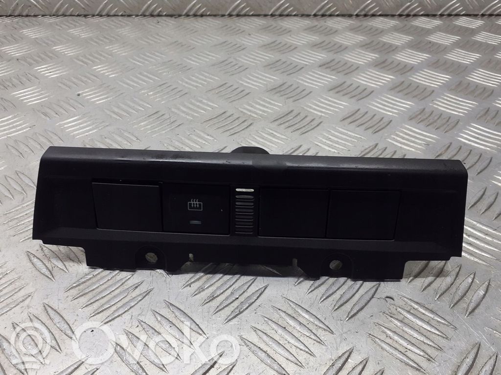 Ford Focus Sonstige Schalter / Griffe / Umschalter 