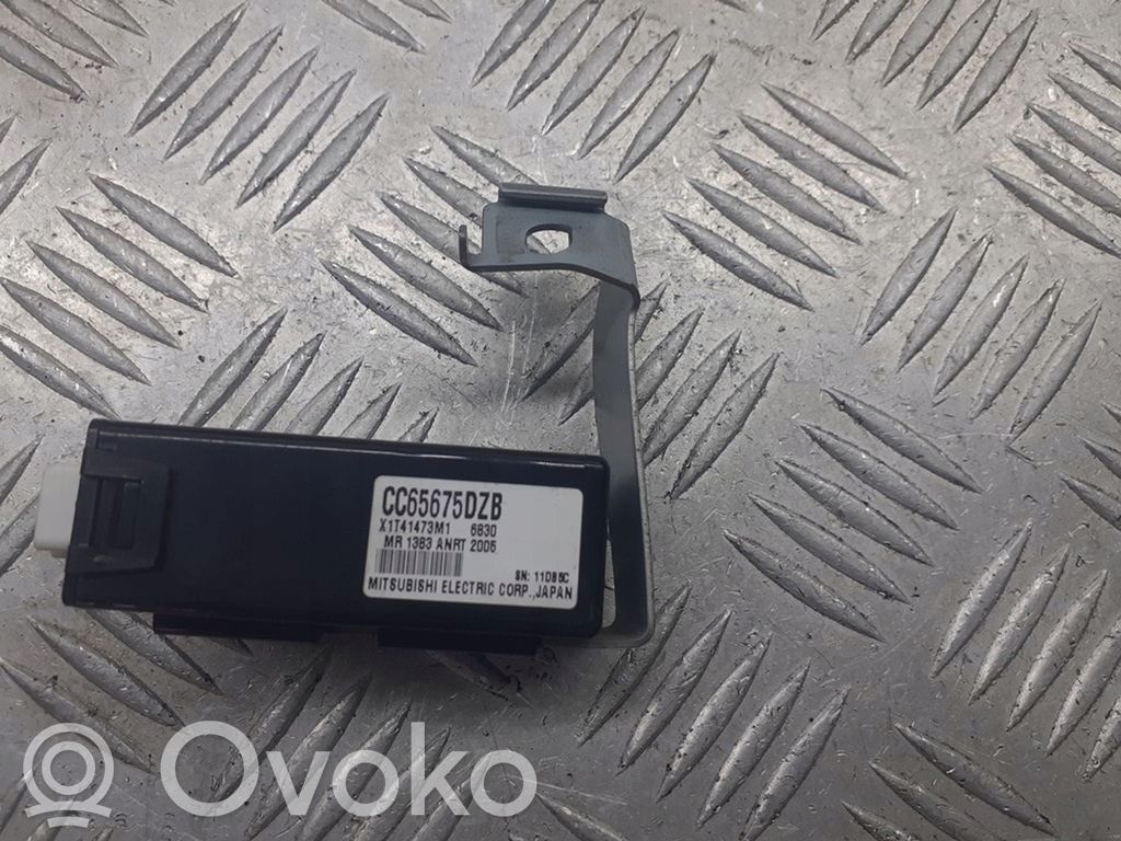 Mazda 5 Centralina/modulo chiusura centralizzata portiere 