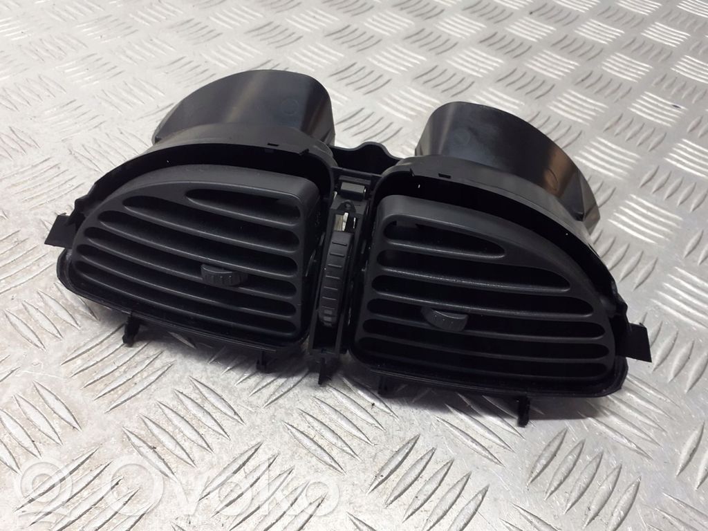 Rejilla de ventilación trasera   963261727A