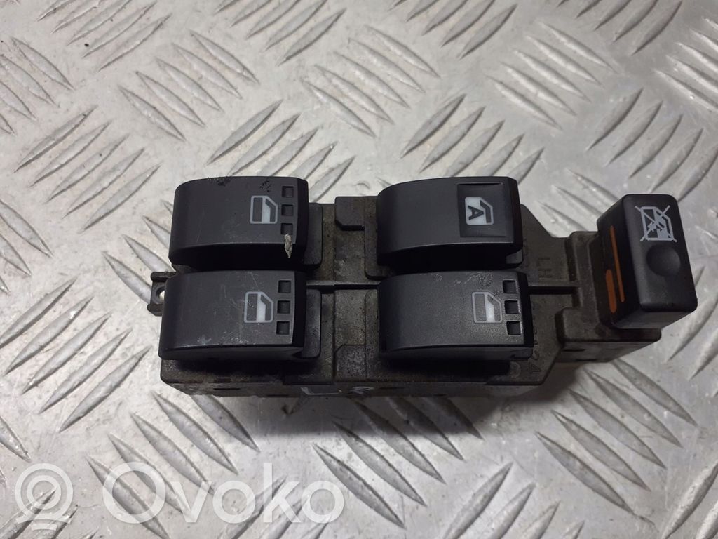Daihatsu Sirion Comutator comandă geamuri electrice 